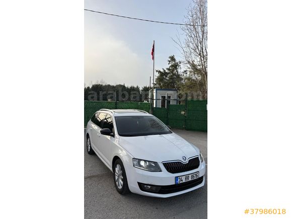 2016 SUNROOFLU CAM TAVAN DİZEL OTOMATİK ÇOK TEMİZ OCTAVİA SW FUL