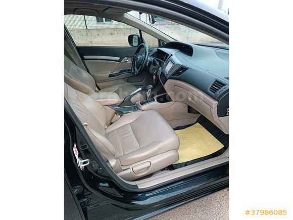 Sahibinden Honda Civic 1.6 i-VTEC ECO Elegance 2012 Model