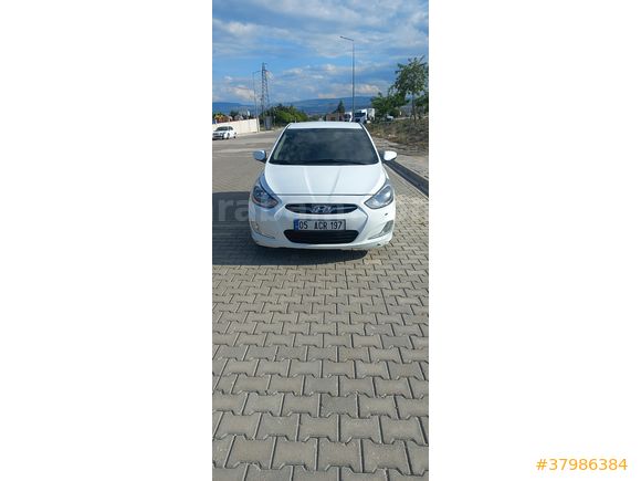 Sahibinden 2014 - Dizel Otomatik - Hyundai Accent Blue 1.6