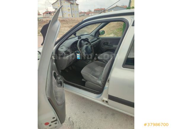 Sahibinden Renault Clio 1.4 RXT 2002  manuel Model