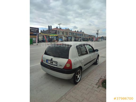 Sahibinden Renault Clio 1.4 RXT 2002  manuel Model
