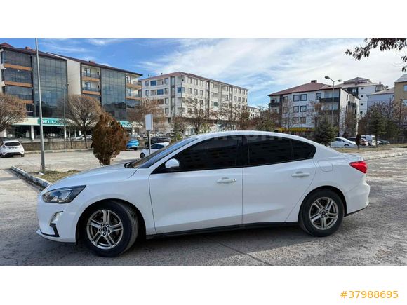 Sahibinden Ford Focus 1.5 TDCi Trend X 2020 Model 