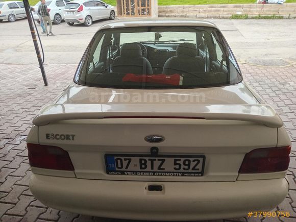 Sahibinden Ford Escort 1.6 CL 1997 Model