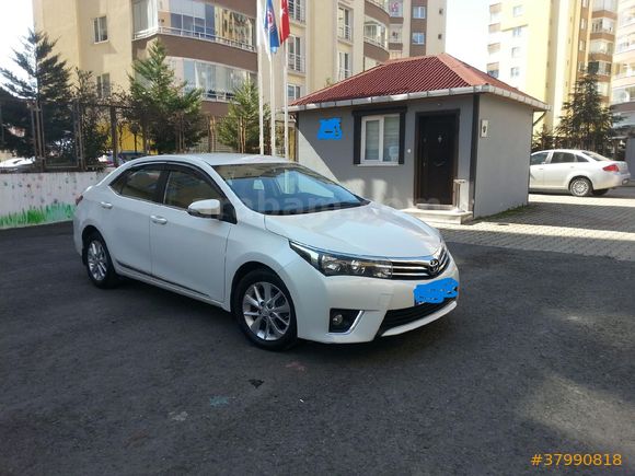 Sahibinden Toyota Corolla 1.4 D-4D Advance 2014 Model  163.000 km Beyaz