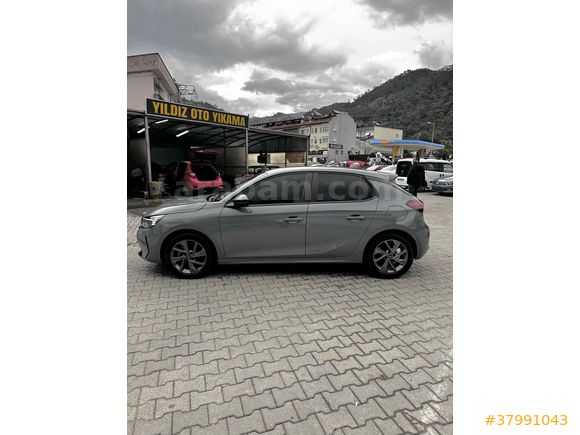 Sahibinden Opel Corsa 1.2 Elegance 2024 Model 