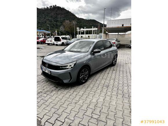 Sahibinden Opel Corsa 1.2 Elegance 2024 Model 