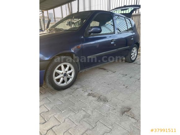 Sahibinden Renault Clio 1.6 RXT 2000 Model 