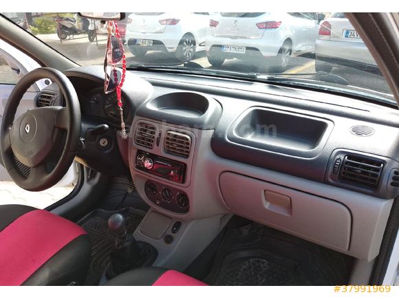 Sahibinden Renault Clio 1.5 dCi Authentique 2003 Model