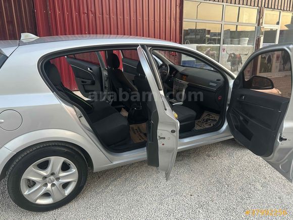 Sahibinden Opel Astra 1.6 Essentia 2012 Model Kahramanmaraş 179.*** km Gri