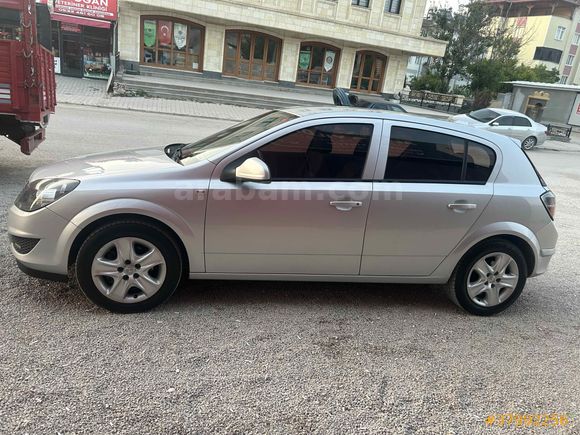 Sahibinden Opel Astra 1.6 Essentia 2012 Model Kahramanmaraş 179.*** km Gri