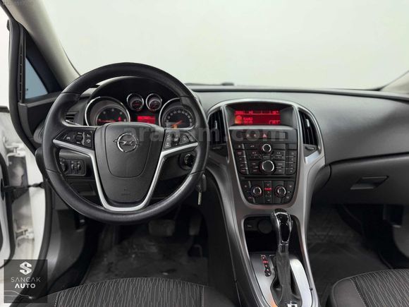 //SANACAK AUTO''DAN//OTOMOTİK 136BG OPEL ASTRA