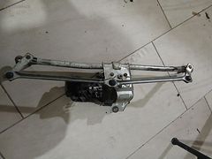 Fiat doblo ön cam silgi motoru
