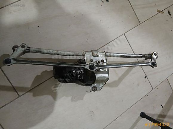 Fiat doblo ön cam silgi motoru