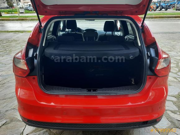 Galeriden Ford Focus 1.6 TDCi Style 2014 Model İzmir