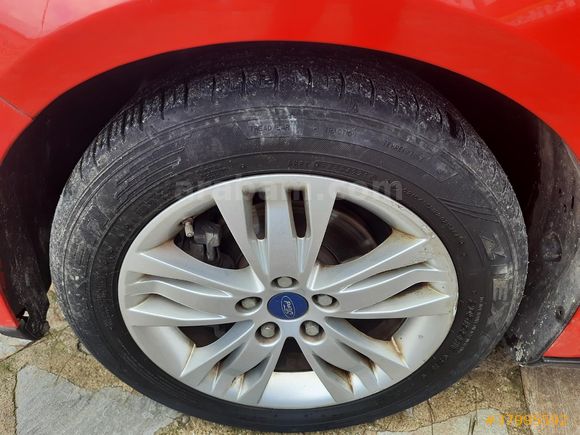 Galeriden Ford Focus 1.6 TDCi Style 2014 Model İzmir