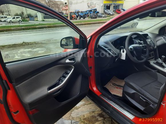 Galeriden Ford Focus 1.6 TDCi Style 2014 Model İzmir