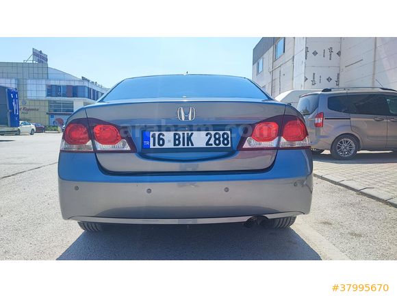 Sahibinden Honda Civic 1.6 i-VTEC Premium 2010 Model