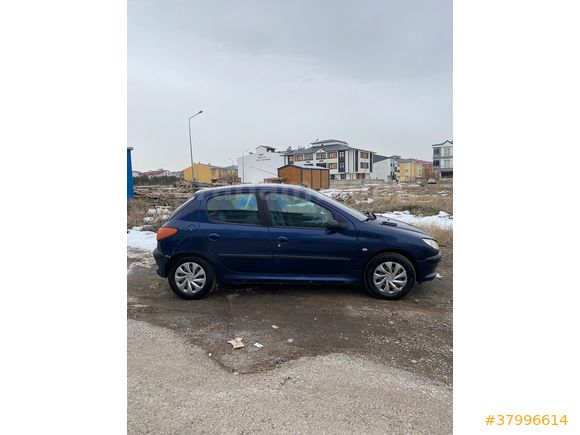 Sahibinden Peugeot 206 1.4 XR 2002 Model Masrafsız şehir içi aracı