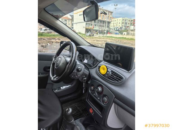 Sahibinden Renault Clio 1.4 Authentique 2006 Model 