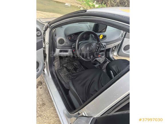 Sahibinden Renault Clio 1.4 Authentique 2006 Model 