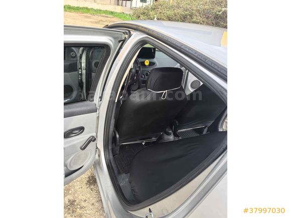 Sahibinden Renault Clio 1.4 Authentique 2006 Model 