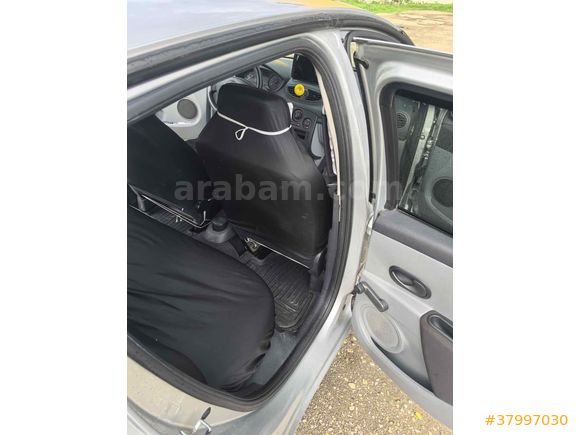 Sahibinden Renault Clio 1.4 Authentique 2006 Model 