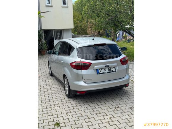 Sahibinden Ford C-Max 1.6 TDCi Titanium 2011 Model