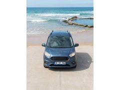 Sahibinden Ford Courier 1.0 EcoBoost Titanium 2023 Model servis bakımlı yeni vizeli 
47000 km Mavi (metalik)