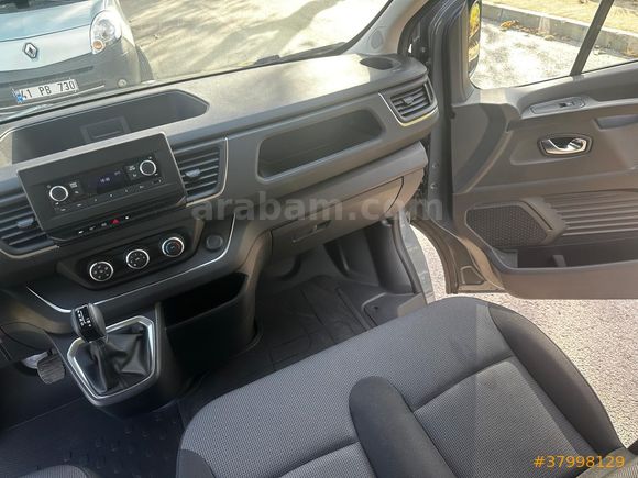 Sahibinden Renault Trafic 2.0 DCI Grand Confort 2023 Model