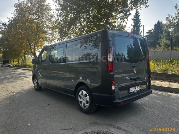 Sahibinden Renault Trafic 2.0 DCI Grand Confort 2023 Model
