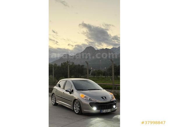 Sahibinden Peugeot 207 1.4 HDi Trendy 2007 Model 