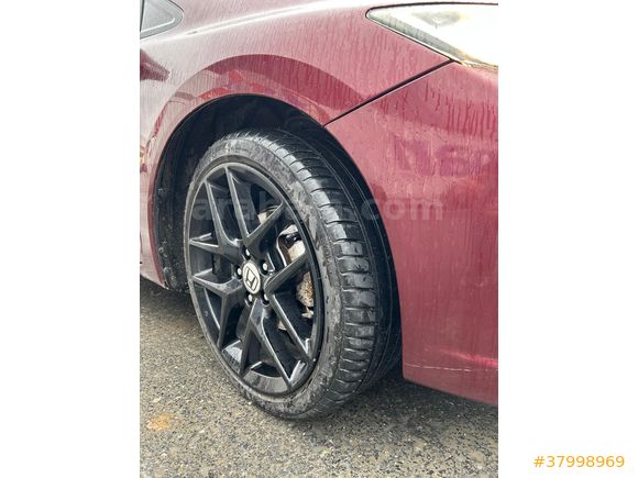 Sahibinden Honda Civic 1.6 i-VTEC ECO Elegance 2015 Model  237.000 km Bordo
