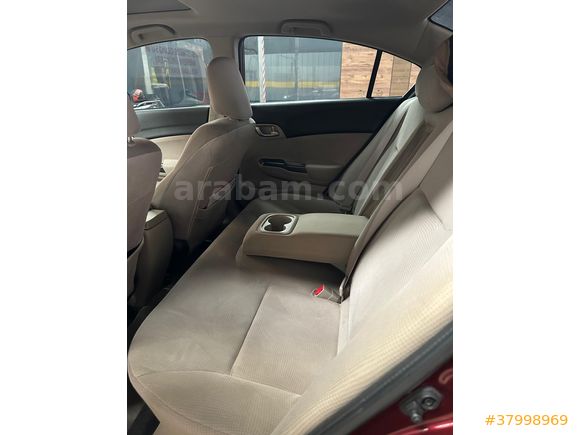 Sahibinden Honda Civic 1.6 i-VTEC ECO Elegance 2015 Model  237.000 km Bordo