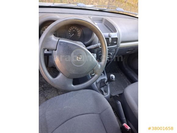 Sahibinden Renault Clio 1.2 Authentique 2005 Model