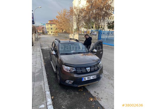 Sahibinden Dacia Sandero 1.5 dCi Stepway 2016 Model  900.000 km Kahverengi