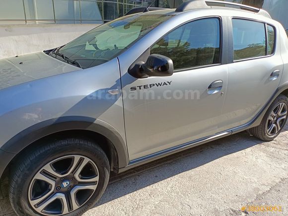 Sahibinden Dacia Sandero 1.0 ECO-G 100B Stepway 2021 TESCİLLİ