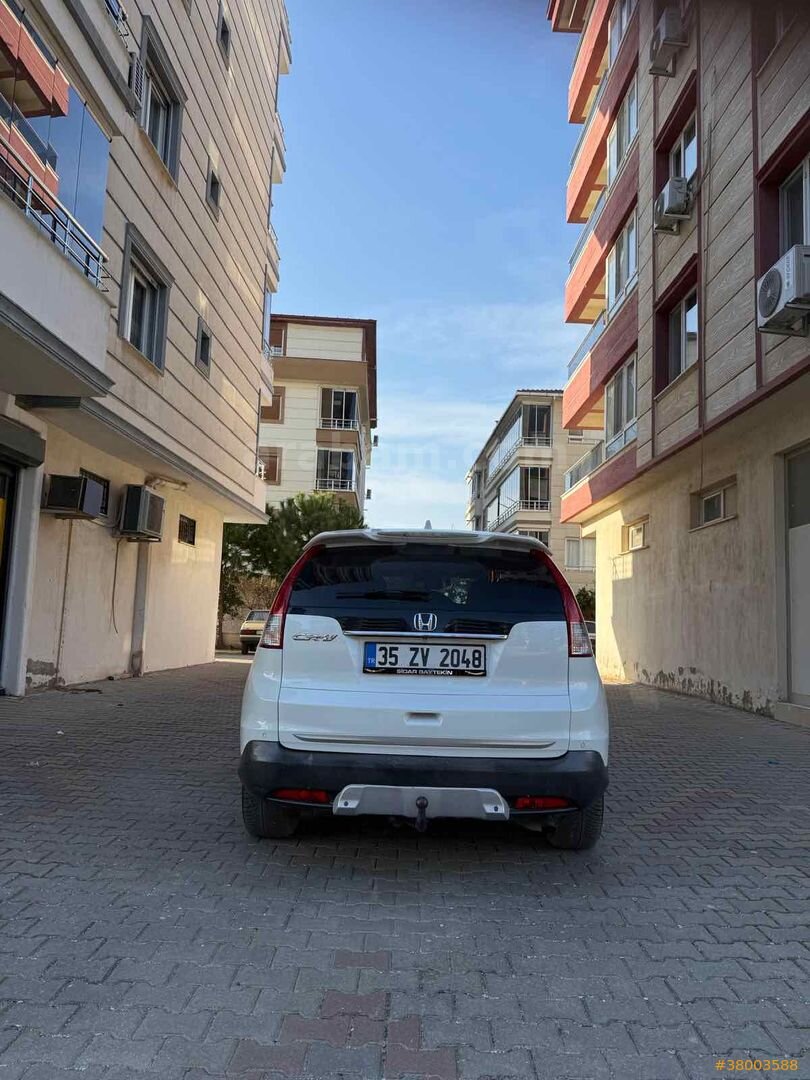 Sahibinden Honda CR-V 1.6 i-DTEC Elegance 2014 Model 3