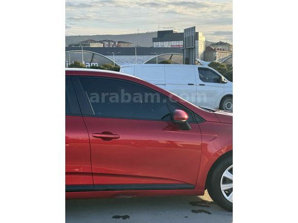 Sahibinden Renault Clio 1.0 TCe Joy 2022 Model 