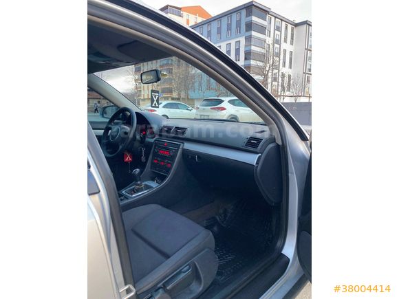 Sahibinden Audi A4 Avant 1.6 2002 Model 