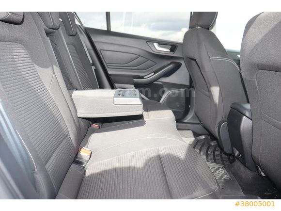 MBS BÜYÜKSOYLU'DAN 2023 MODEL FORD FOCUS 1.5 ECOBLUE TITANIUM X