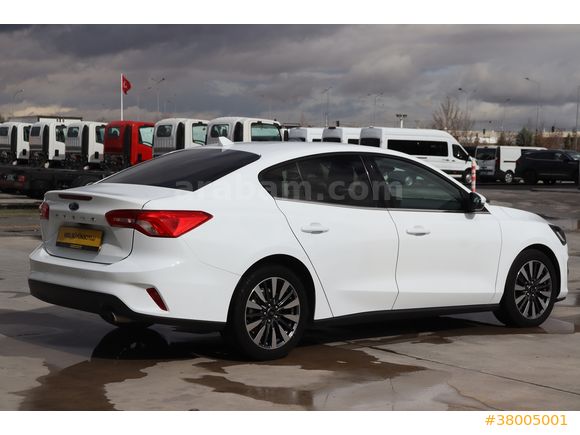 MBS BÜYÜKSOYLU'DAN 2023 MODEL FORD FOCUS 1.5 ECOBLUE TITANIUM X