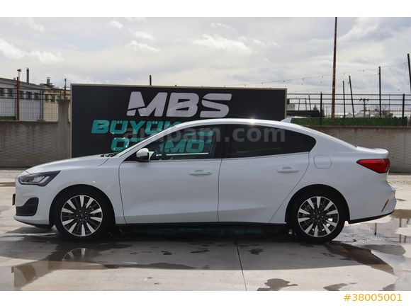 MBS BÜYÜKSOYLU'DAN 2023 MODEL FORD FOCUS 1.5 ECOBLUE TITANIUM X