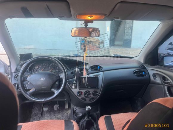 Sahibinden Ford Focus 1.6 Comfort 2002 Model 