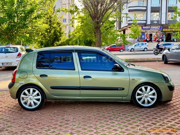 Sahibinden Renault Clio 1.2 Authentique 2004 Model 