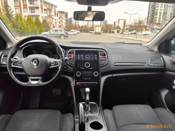 HATASİZ BOYASIZ 2019 MODEL 1.5 DİZEL OTOMATİK