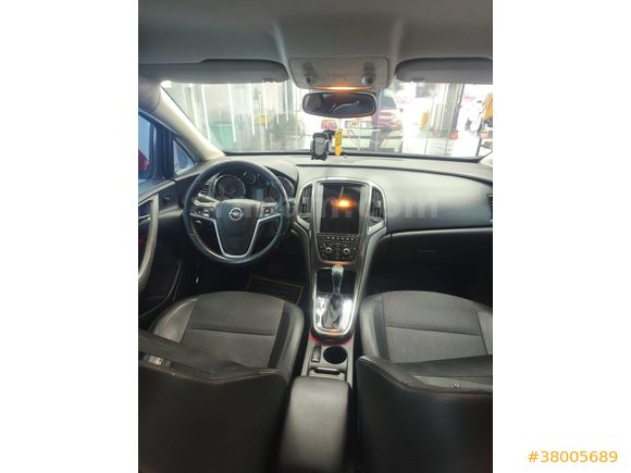 Sahibinden Opel Astra 1.6 Cosmo 2010 Model