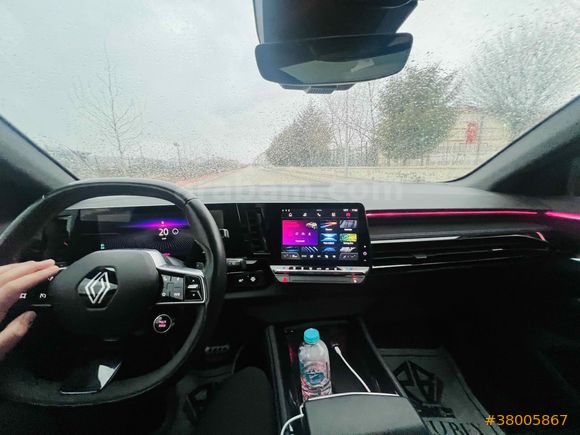 Sahibinden Renault Austral 1.3 Hybrid Techno Esprit Alpine 2023 Model 