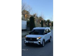 Sahibinden Ford Tourneo Courier 1.5 EcoBlue Titanium 2024 Model 