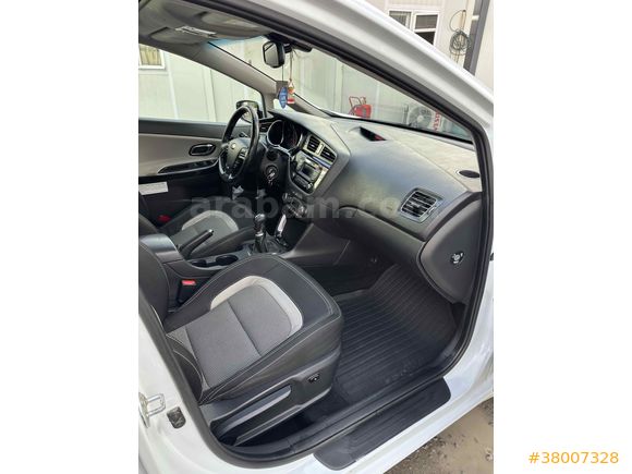 Sahibinden Kia Ceed 1.6 CRDi Concept Plus 2013 Model 
