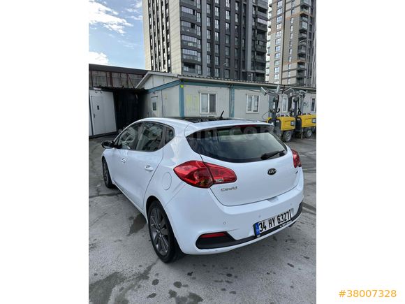 Sahibinden Kia Ceed 1.6 CRDi Concept Plus 2013 Model 